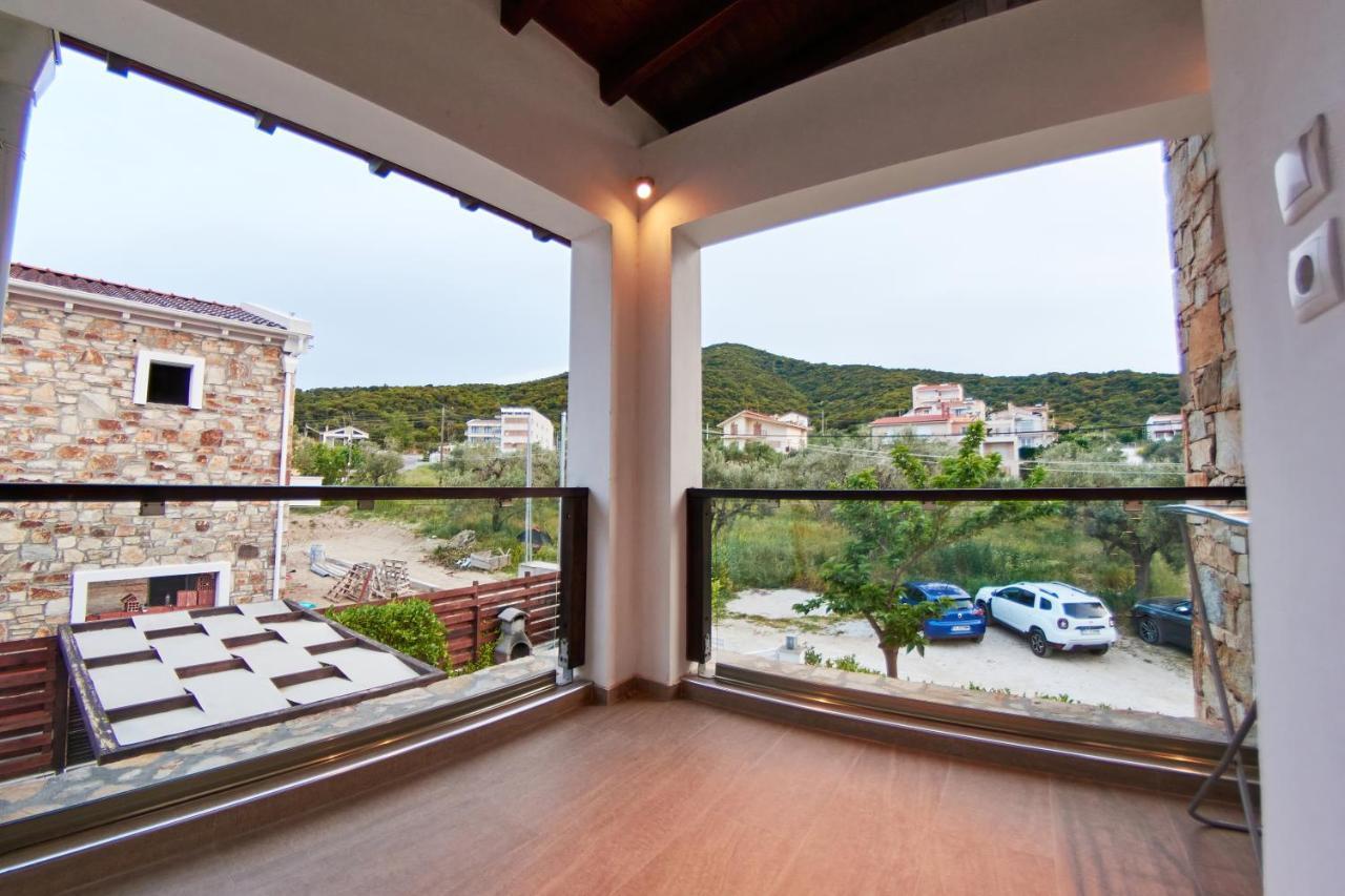Petritis Villas Nea Iraklitsa エクステリア 写真