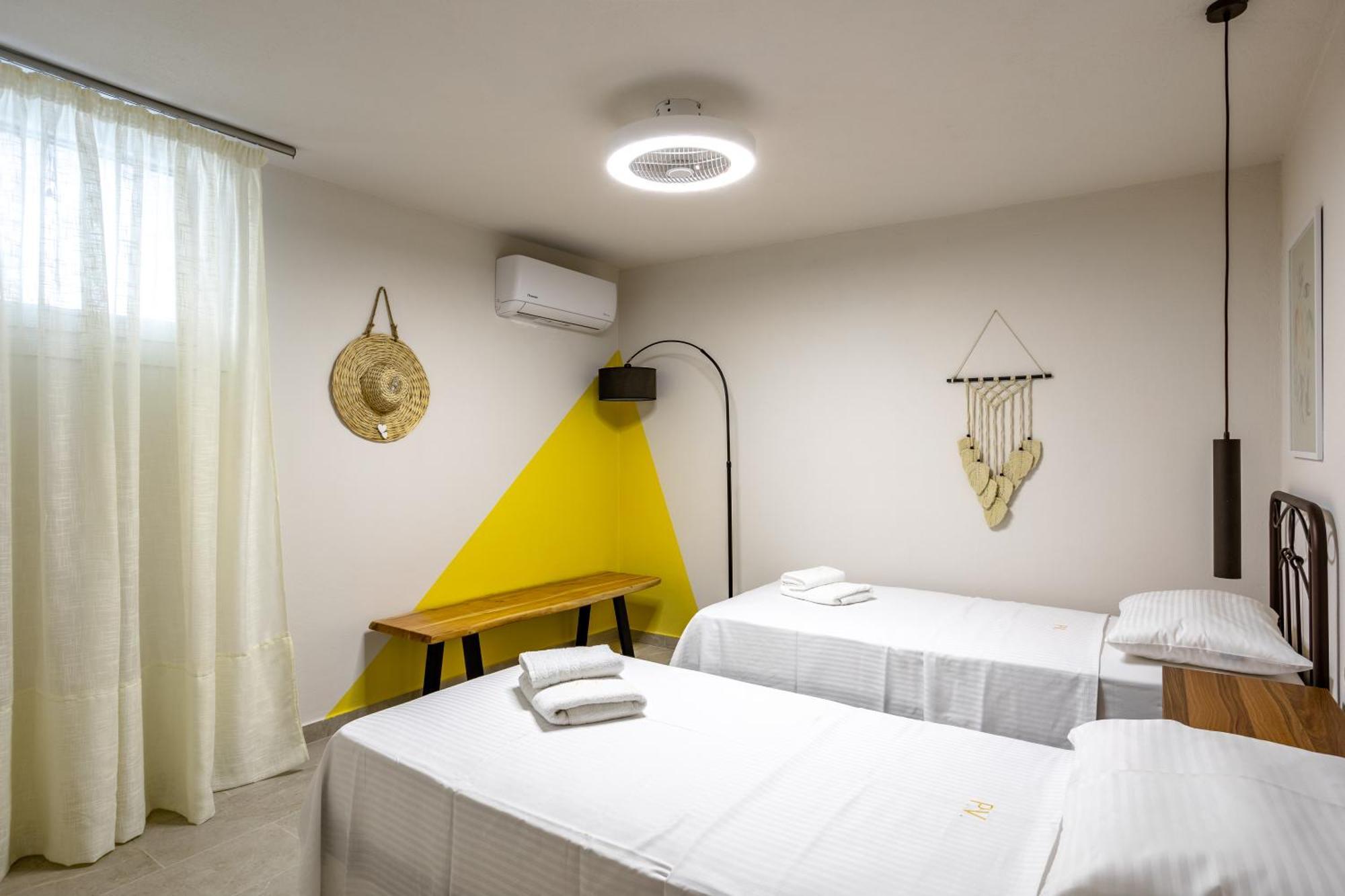 Petritis Villas Nea Iraklitsa エクステリア 写真