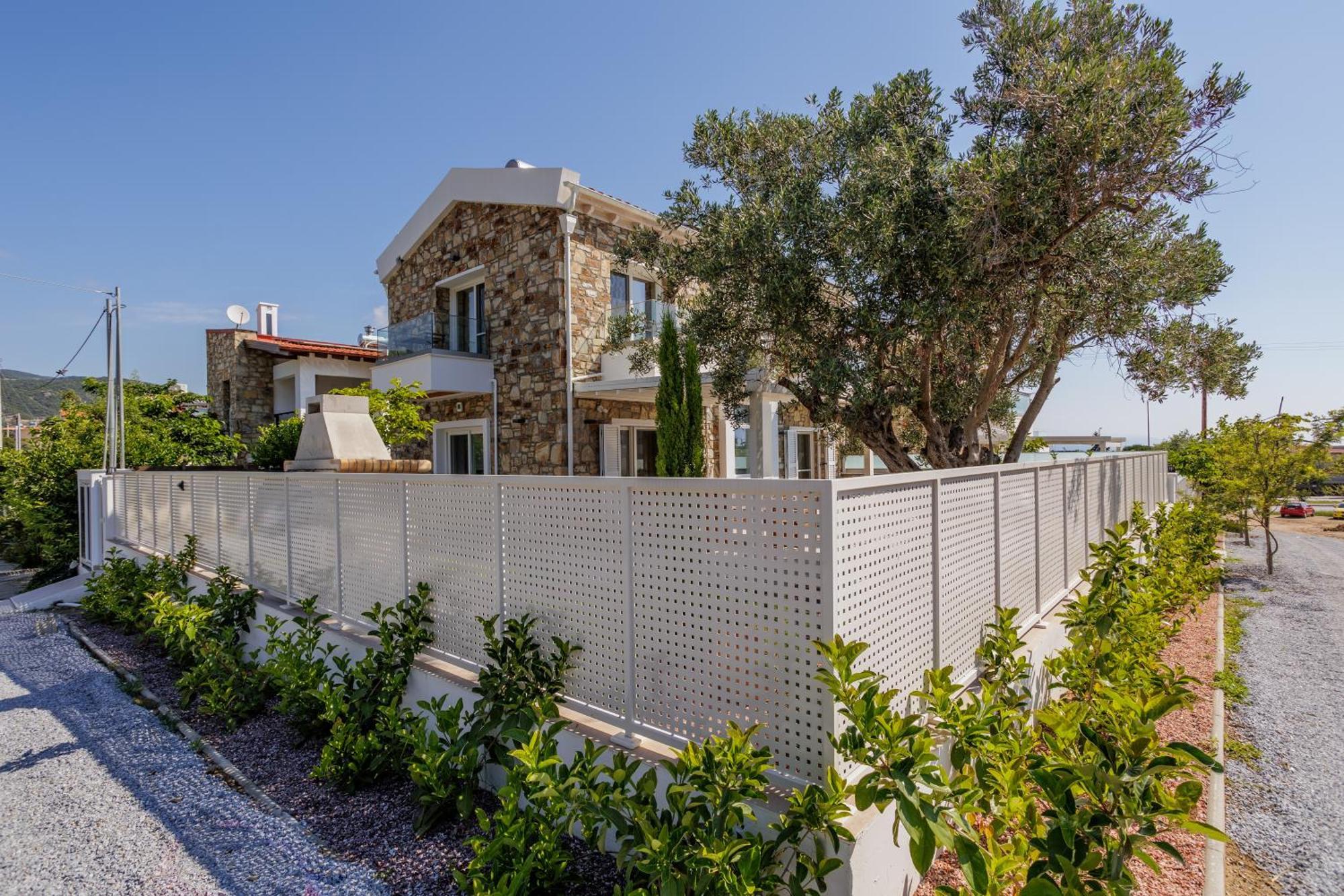 Petritis Villas Nea Iraklitsa エクステリア 写真