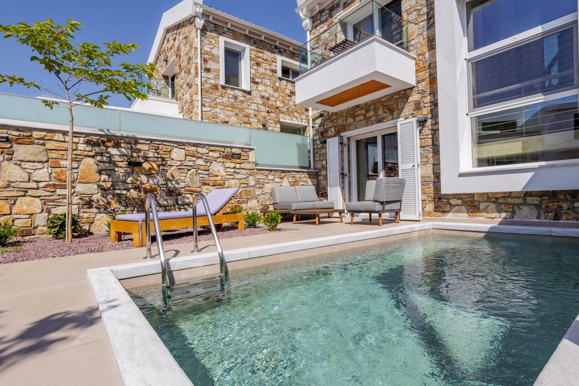 Petritis Villas Nea Iraklitsa エクステリア 写真